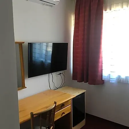 Makk Marci Panzio 4* Tokaj