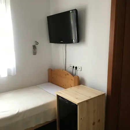 Bed & Breakfast Makk Marci Panzio Tokaj